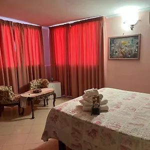 https://la-villa-del-patrizio.it-romehotels.com